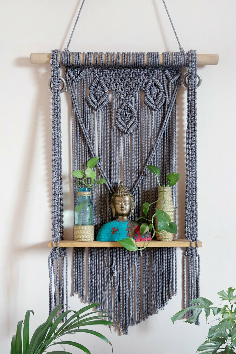 Buddha Wallshelf