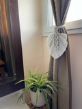 Curtain Holder Leaf