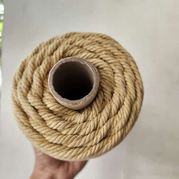 corn yellow- 3mm Twisted