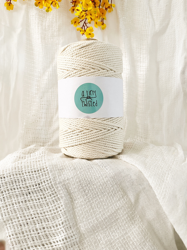 Off White- 4mm Twisted