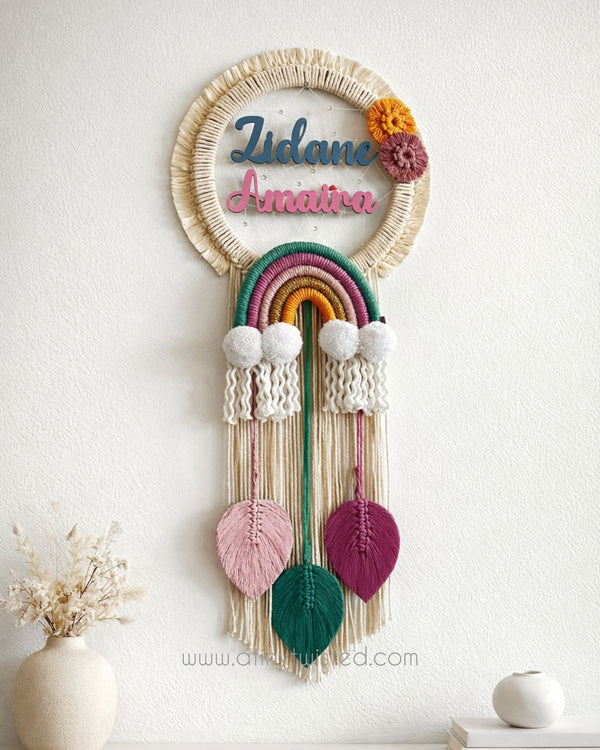 Macrame kids Nameplate - Rainbow